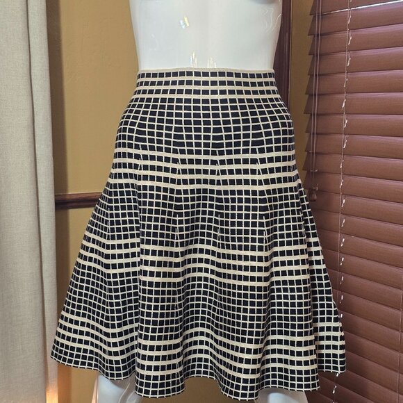 MAX STUDIO Black & Cream A-line Sweater Skirt Size M/L - Picture 5 of 8